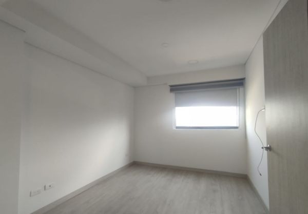Apartamento en arriendo en El Portal, Envigado · foto 12 de 20
