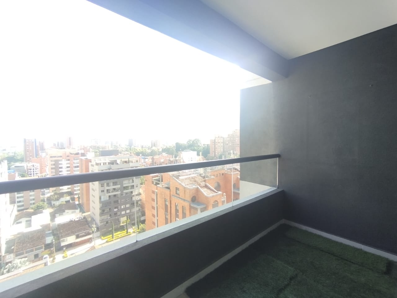 Apartamento en arriendo en El Portal, Envigado · foto 17 de 20