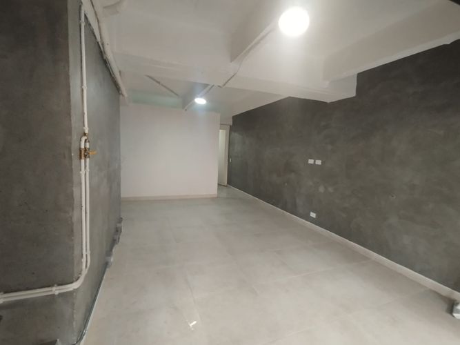 Local en arriendo en Las Acacias, Medellín, 42 m² · foto 4 de 6