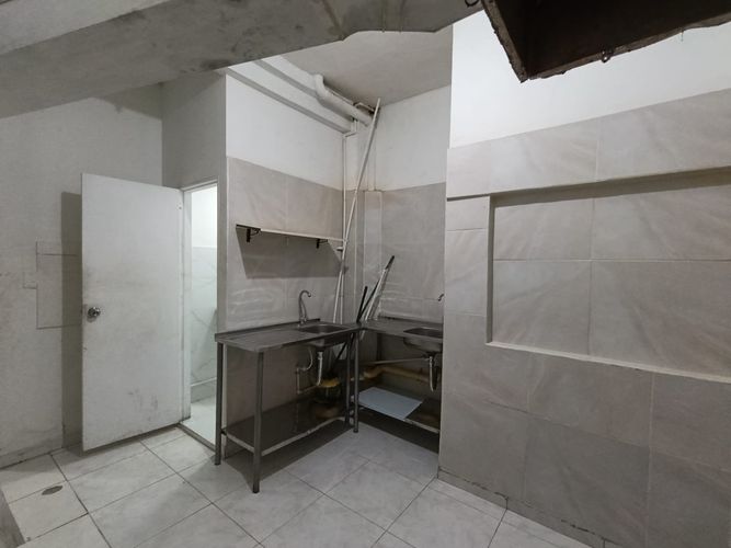 Local en arriendo en Buenos Aires, Medellín, 28 m² · foto 12 de 15