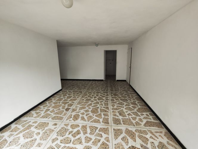 Apartamento de 3 alcobas en arriendo en Laureles, Medellín, 90 m² · foto 3 de 20