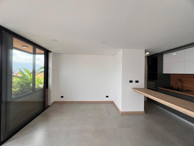 Apartamento de 3 alcobas en arriendo en La Castellana, Medellín, 107 m² · foto 4 de 20