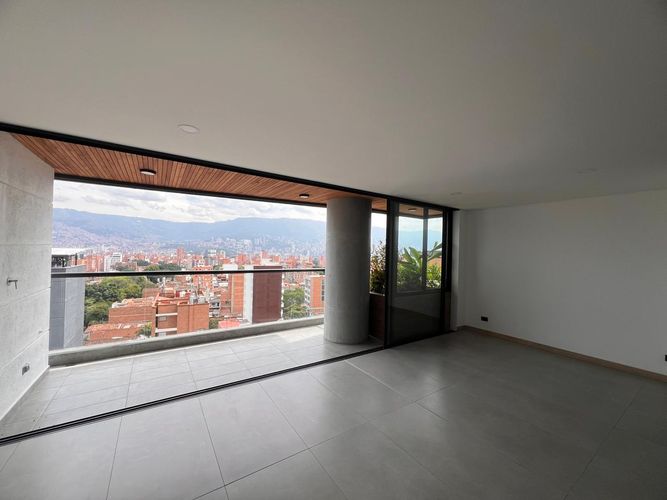 Apartamento de 3 alcobas en arriendo en La Castellana, Medellín, 107 m² · foto 9 de 20