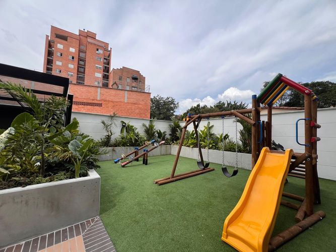 Apartamento de 3 alcobas en arriendo en La Castellana, Medellín, 107 m² · foto 11 de 20