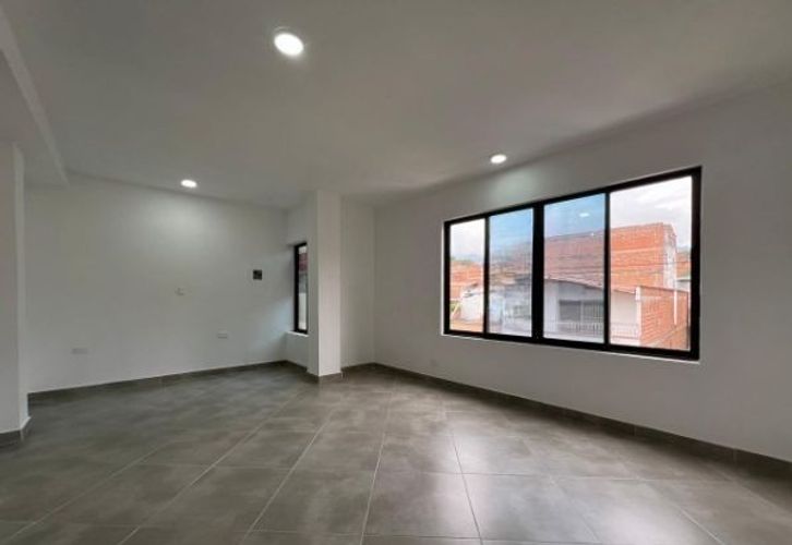 Local en arriendo en El Dorado, Envigado, 180 m² · foto 3 de 11