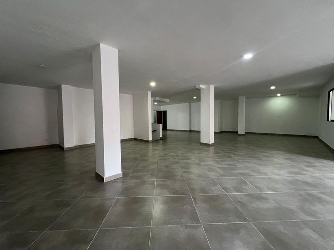 Local en arriendo en El Dorado, Envigado, 180 m² · foto 4 de 11