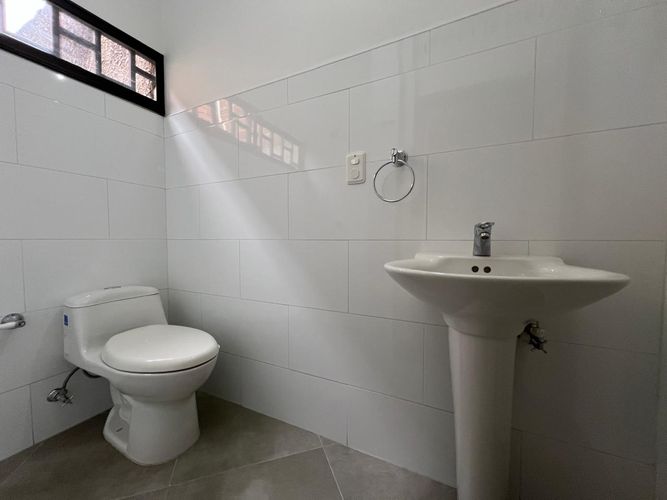 Local en arriendo en El Dorado, Envigado, 180 m² · foto 9 de 11