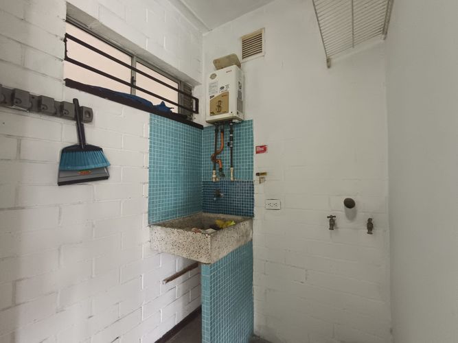 Apartamento de 2 alcobas en arriendo en Vía Las Palmas, Medellín, 65 m² · foto 16 de 20