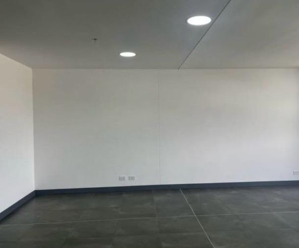 Oficina en arriendo en El Poblado, Medellín, 97 m² · foto 8 de 11