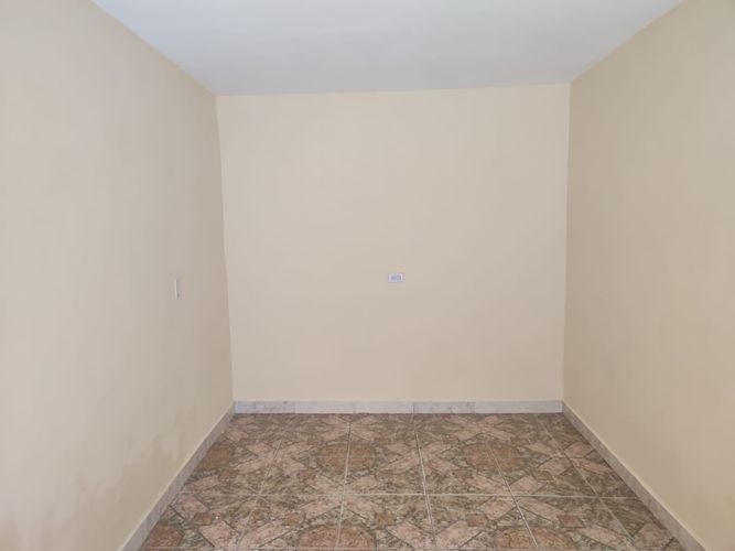 Local en arriendo en Loma Del Indio, Medellín, 18 m² · foto 9 de 9