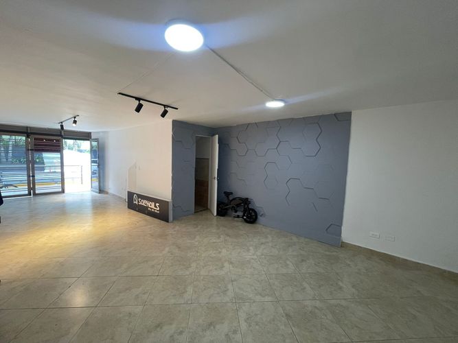 Local en arriendo en San Joaquín, Medellín, 85 m² · foto 3 de 10