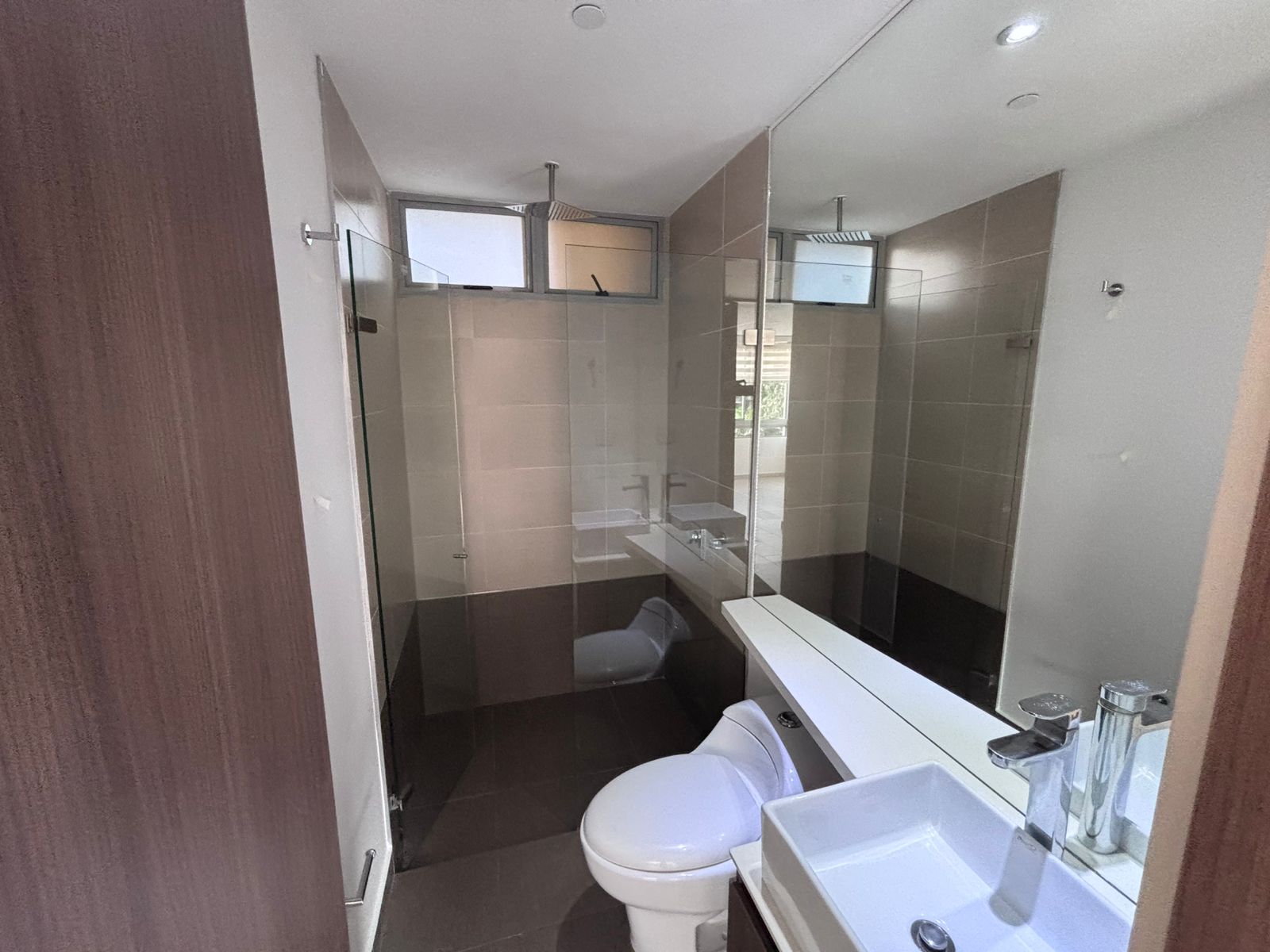 Apartamento en arriendo en El Poblado, Medellín · foto 9 de 15