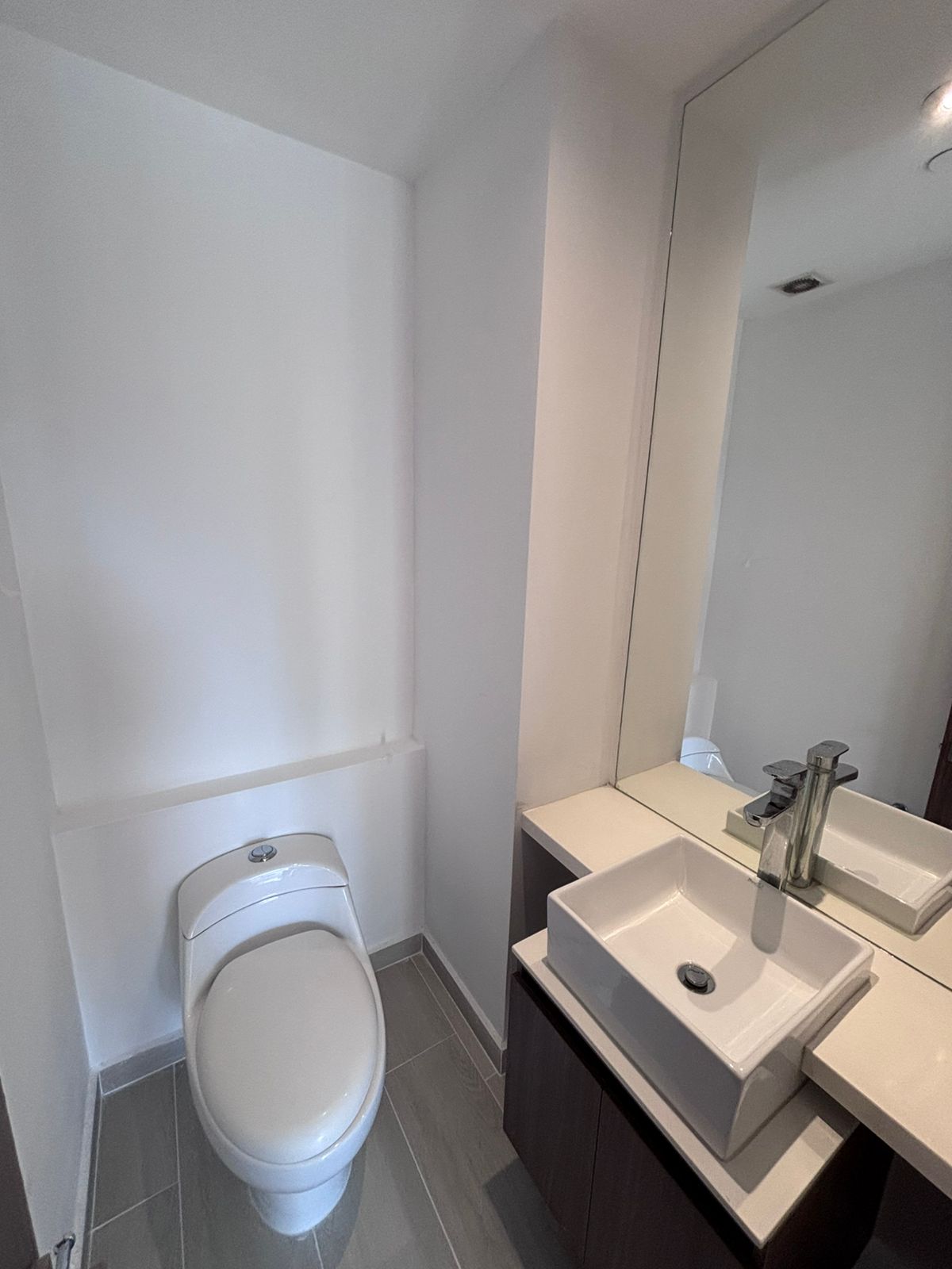 Apartamento en arriendo en El Poblado, Medellín · foto 13 de 15