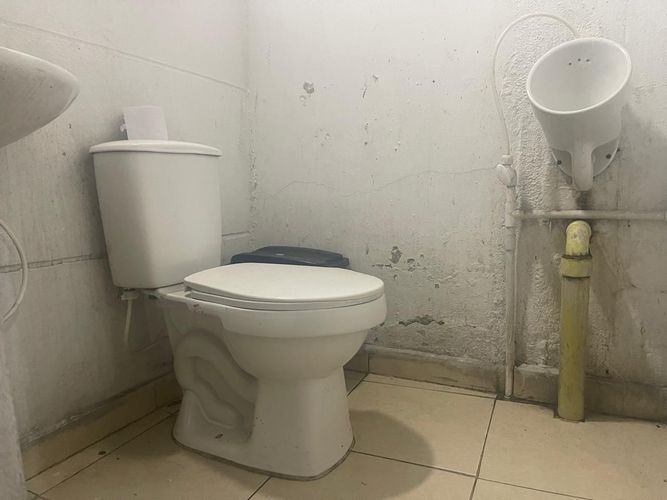 Bodega en arriendo en Boston, Medellín, 360 m² · foto 14 de 16