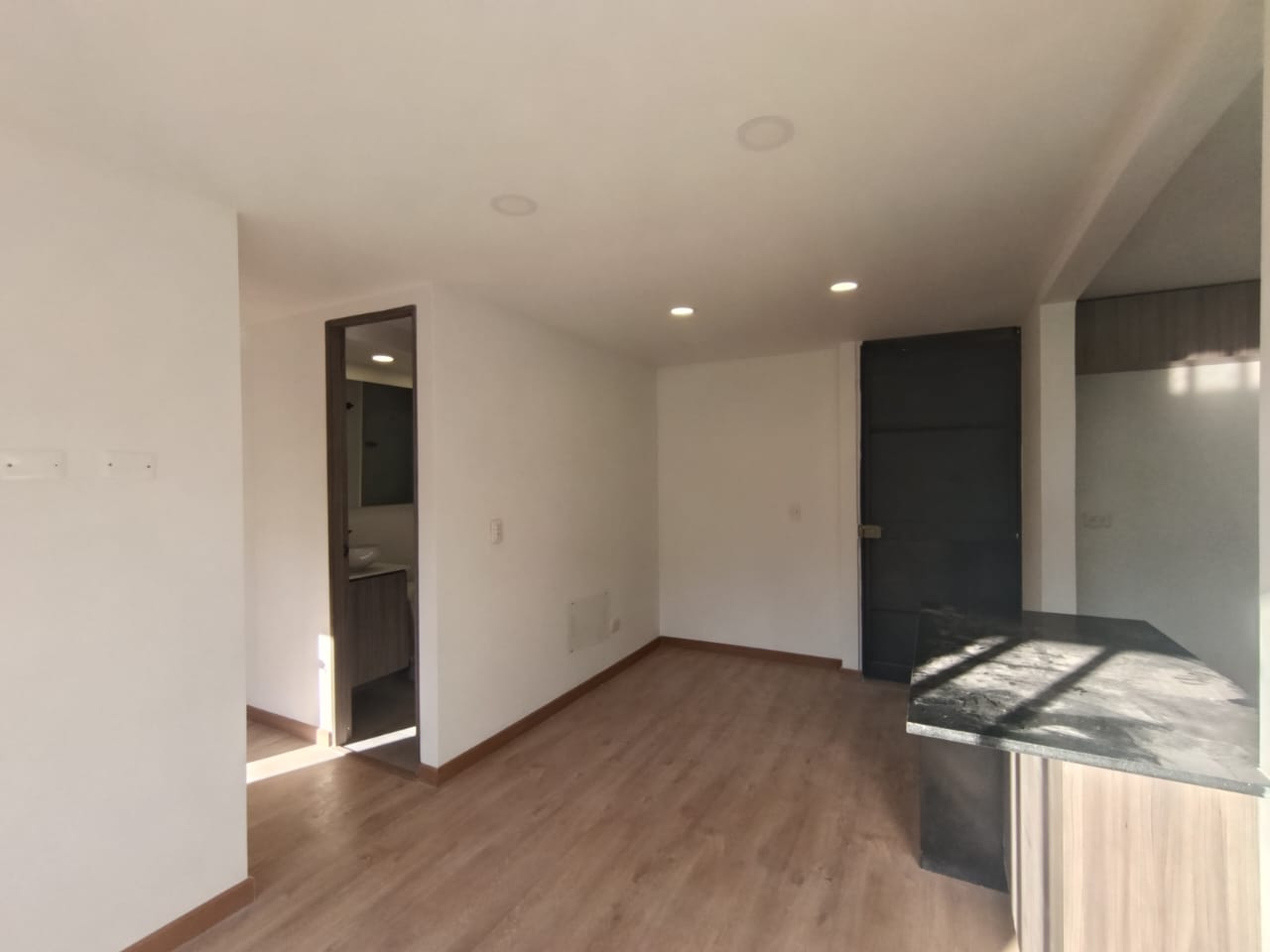Apartamento en arriendo en El Porvenir, Rionegro · foto 3 de 14