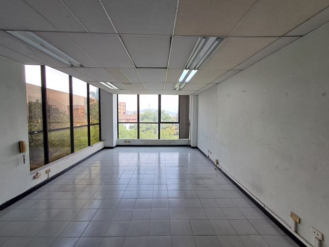 Oficina en arriendo en Lorena, Medellín, 36 m² · foto 7 de 14