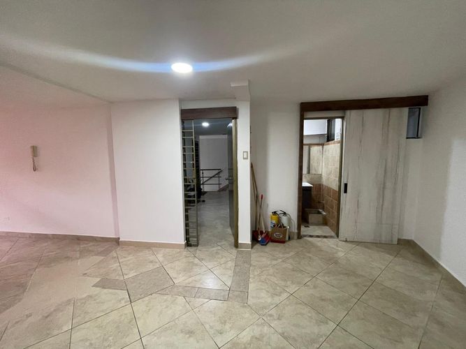Oficina en arriendo en Laureles, Medellín, 75 m² · foto 4 de 13
