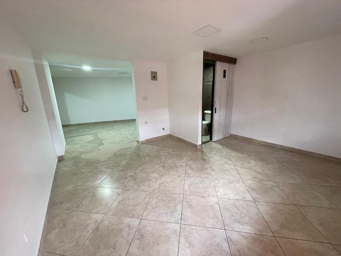 Oficina en arriendo en Laureles, Medellín, 75 m² · foto 9 de 13