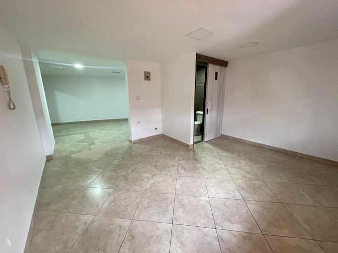 Oficina en arriendo en Laureles, Medellín, 75 m² · foto 10 de 13