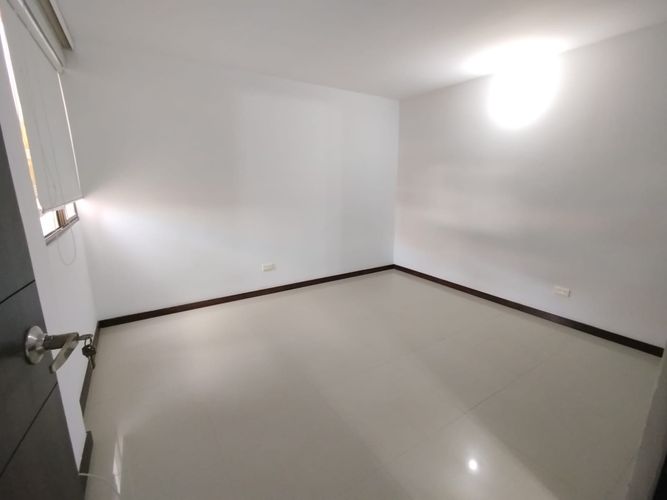 Apartamento de 2 alcobas en arriendo en Loma De La Doctora, Sabaneta, 76 m² · foto 10 de 16