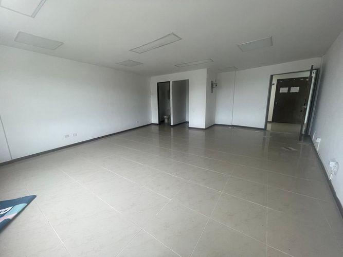Oficina en arriendo en San Jose, Guarne, 45 m² · foto 2 de 9