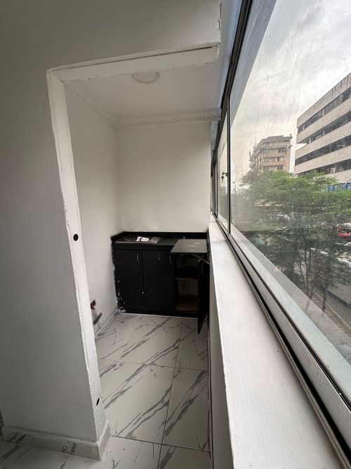 Oficina en arriendo en Laureles, Medellín, 90 m² · foto 4 de 10