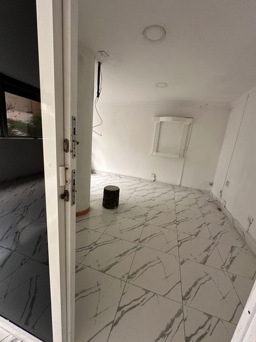Oficina en arriendo en Laureles, Medellín, 90 m² · foto 7 de 10