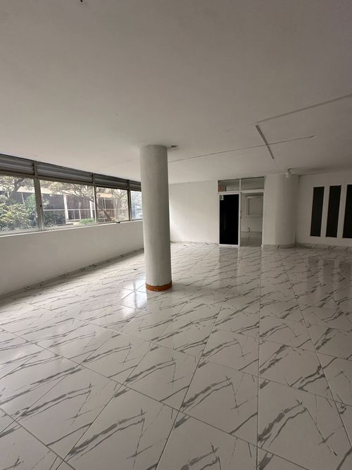 Oficina en arriendo en Laureles, Medellín, 90 m² · foto 8 de 10
