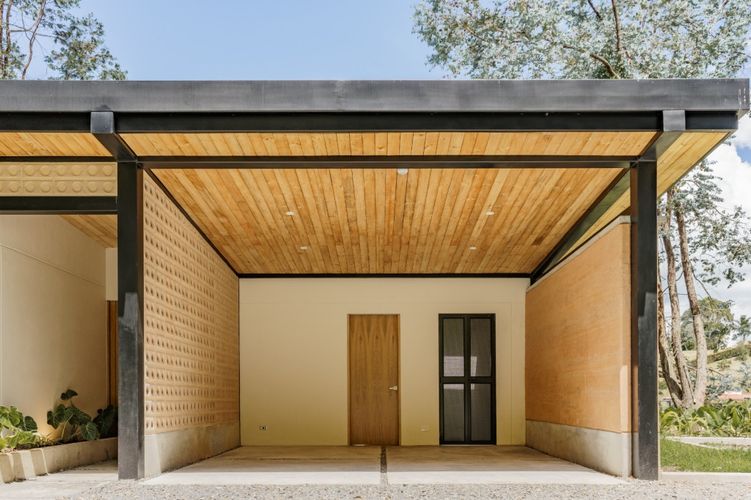 Casa de 3 alcobas en venta en El Carmen De Viboral, El Carmen de Viboral, 300 m² · foto 12 de 16