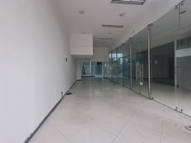Local en arriendo en Sector Plaza De Bolivar, Pereira, 42 m² · foto 4 de 8