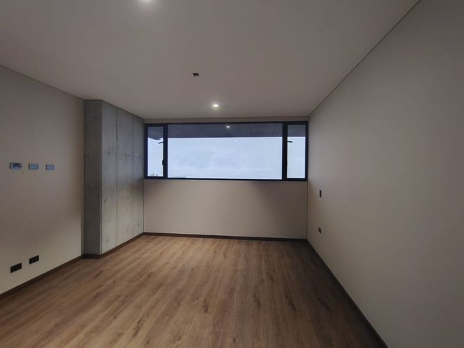 Apartamento de 2 alcobas en venta en El Poblado, Medellín, 97 m² · foto 12 de 18
