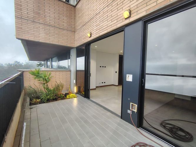 Apartamento de 2 alcobas en venta en El Poblado, Medellín, 97 m² · foto 18 de 18