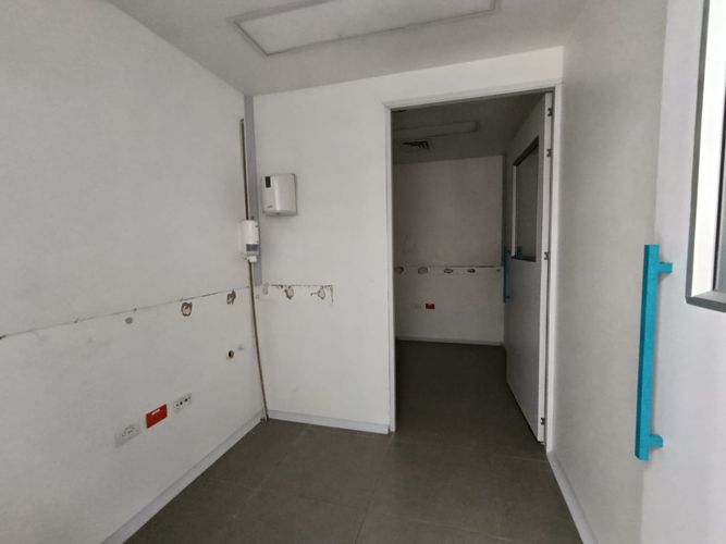 Local en arriendo en El Poblado, Medellín, 214 m² · foto 9 de 20
