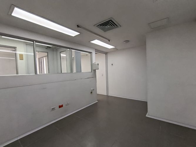 Local en arriendo en El Poblado, Medellín, 214 m² · foto 20 de 20