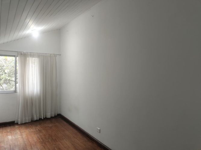 Apartamento de 2 alcobas en venta en El Poblado, Medellín, 80 m² · foto 9 de 16