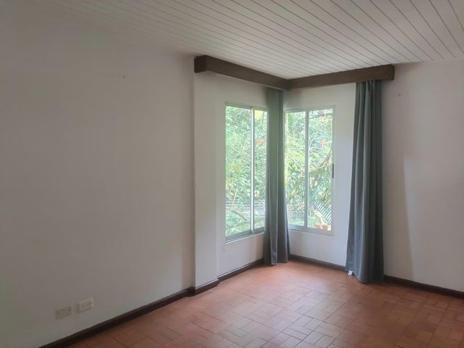 Apartamento de 2 alcobas en venta en El Poblado, Medellín, 80 m² · foto 13 de 16