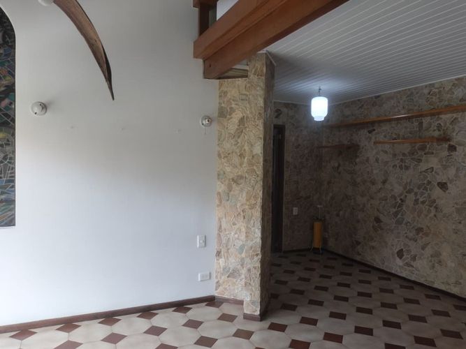 Apartamento de 2 alcobas en venta en El Poblado, Medellín, 80 m² · foto 15 de 16