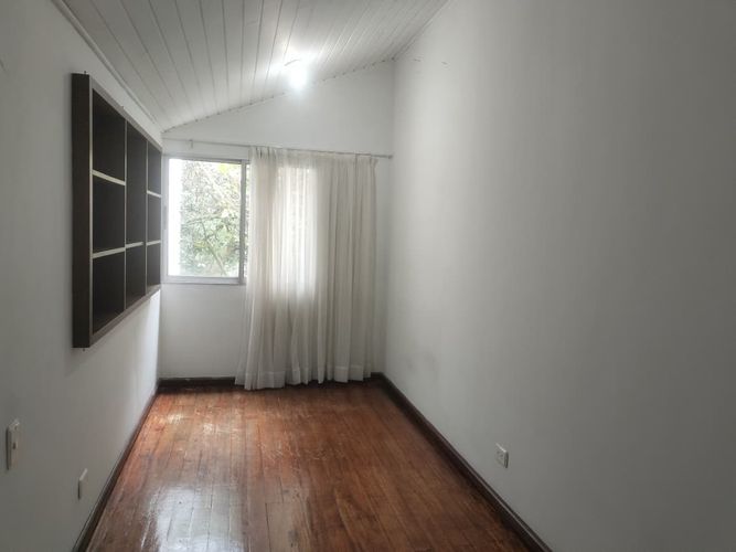 Apartamento de 2 alcobas en venta en El Poblado, Medellín, 80 m² · foto 8 de 16
