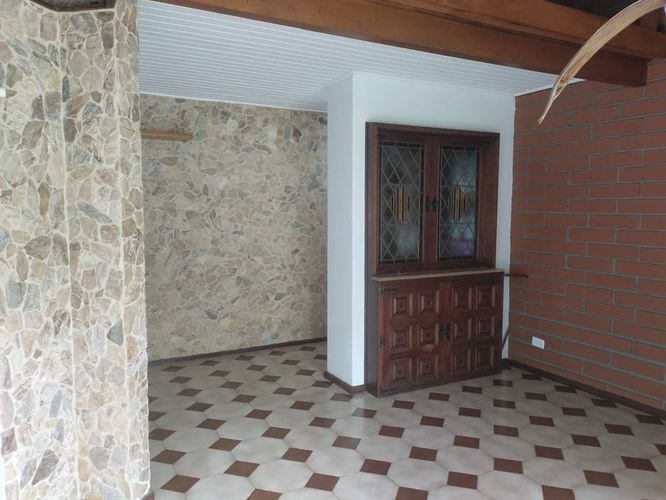 Apartamento de 2 alcobas en venta en El Poblado, Medellín, 80 m² · foto 12 de 16