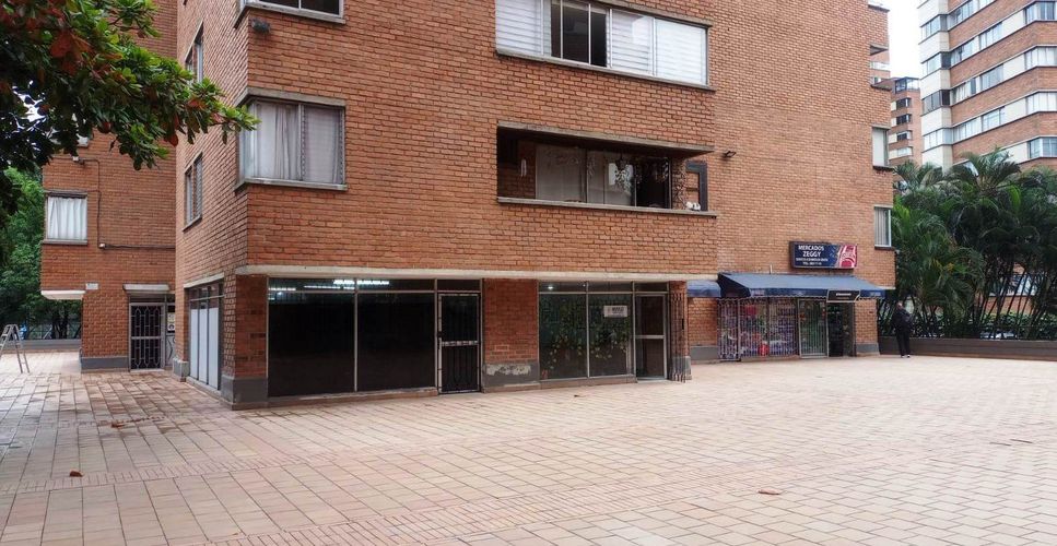 Oficina en arriendo en Conquistadores, Medellín, 25 m² · foto 4 de 11