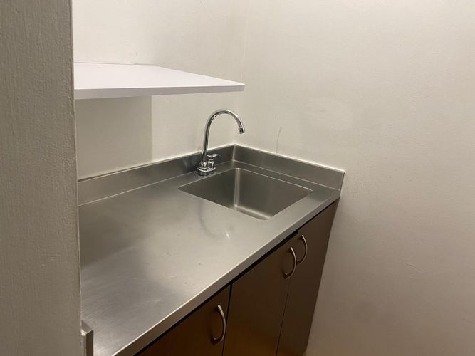 Oficina en arriendo en El Poblado, Medellín, 35 m² · foto 13 de 14