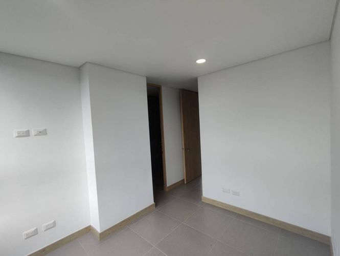 Apartamento de 3 alcobas en arriendo en El Tesoro, Medellín, 130 m² · foto 24 de 24