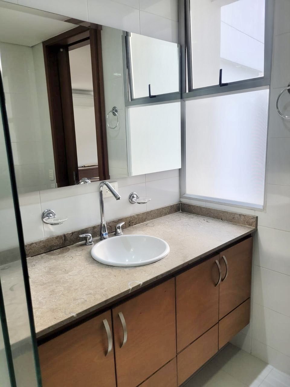 Apartamento en venta en Juanambu, Cali · foto 3 de 13