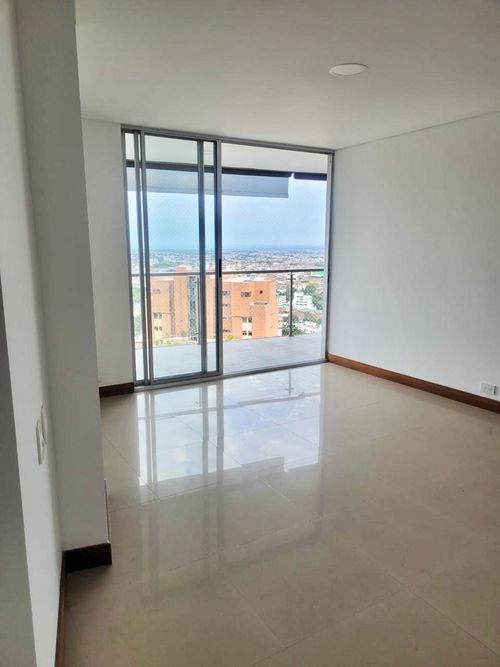 Apartamento en venta en Juanambu, Cali · foto 9 de 13