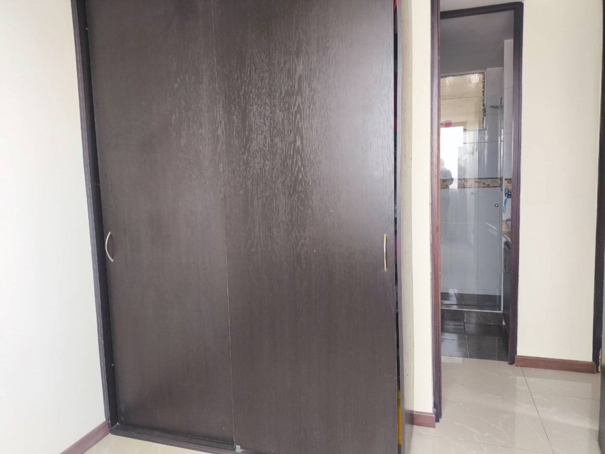 Apartamento en venta en Gerona, Bogotá · foto 10 de 17