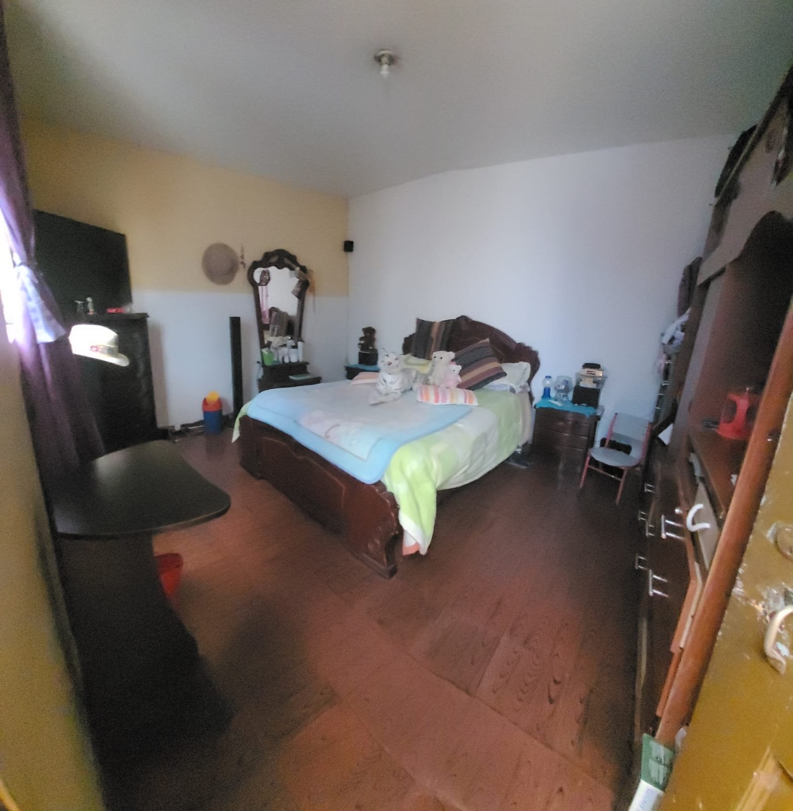 Casa en venta en Alcala, Bogotá · foto 2 de 24
