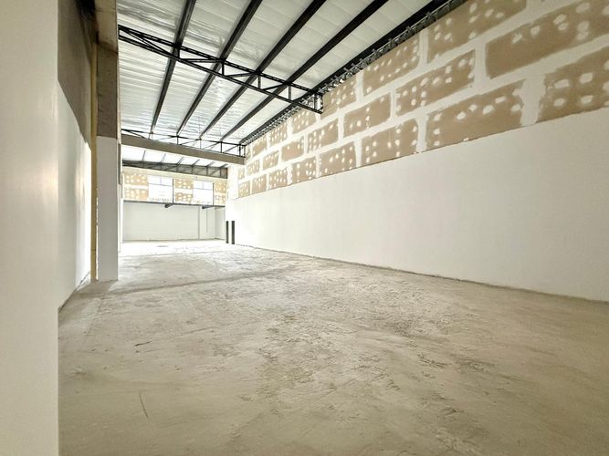 Local en arriendo en Sector Plaza De Bolivar, Pereira, 340 m² · foto 3 de 9