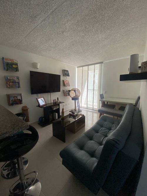 Apartamento de 3 alcobas en venta en Las Violetas, Dosquebradas, 54 m² · foto 2 de 24