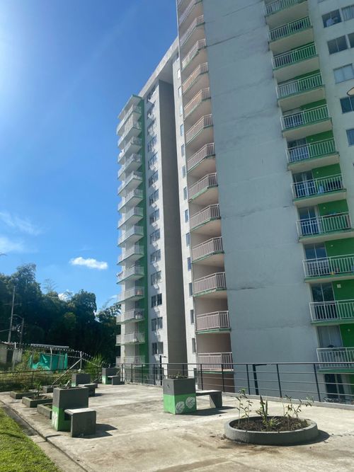 Apartamento de 3 alcobas en venta en Las Violetas, Dosquebradas, 54 m² · foto 24 de 24