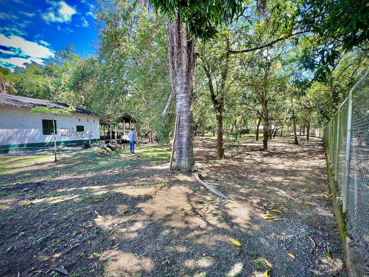 Land in Santafe de antioquia (1357 m²) for Sale - 2